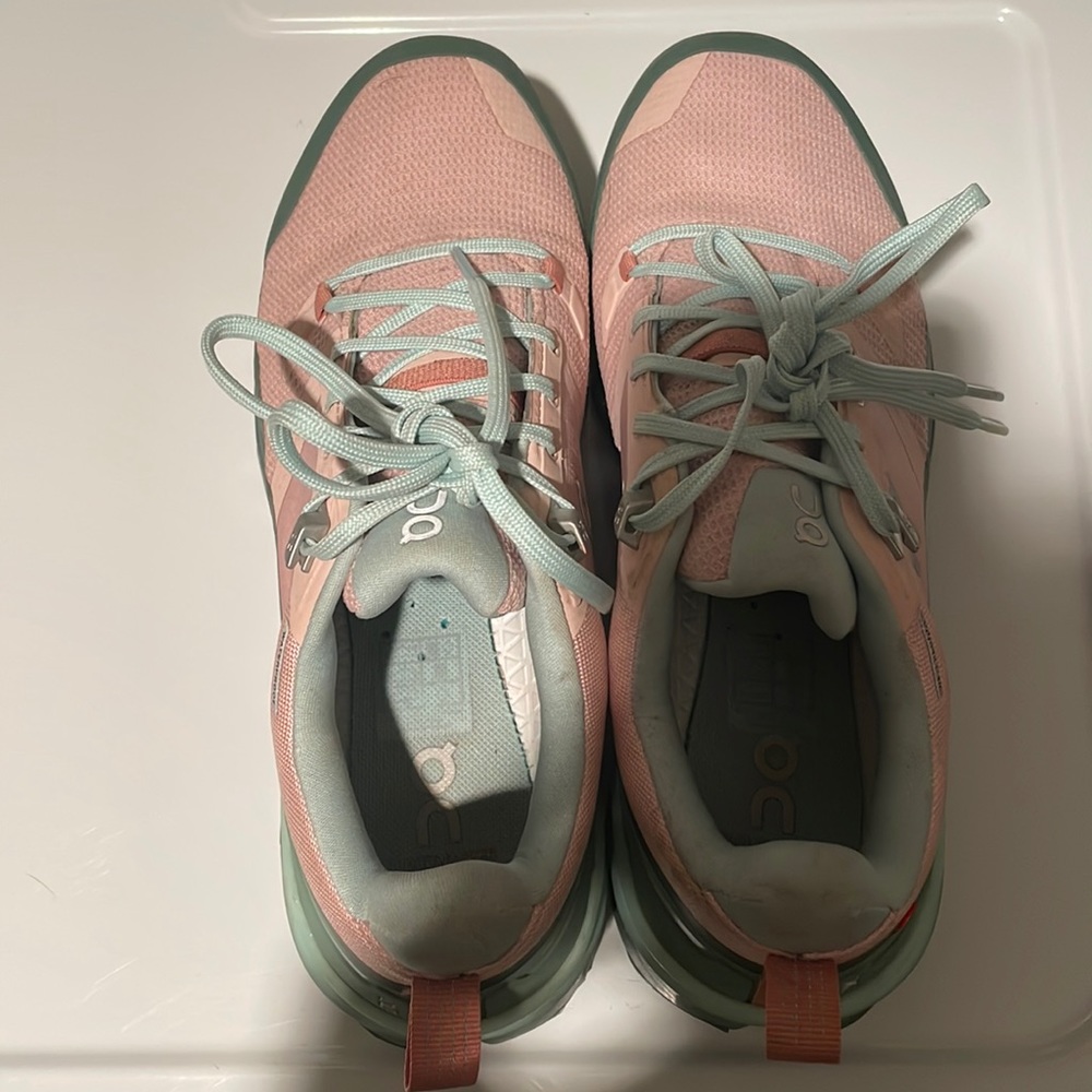 Women’s Waterproof On Running CloudVenture